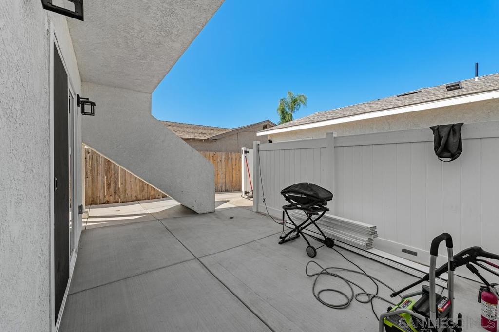10347 Lipscomb Dr Property Photo 17