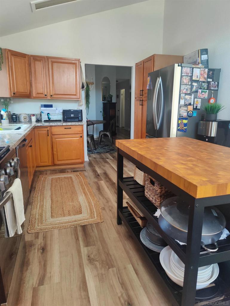 15935 Spring Oaks Rd 65 Property Photo 4
