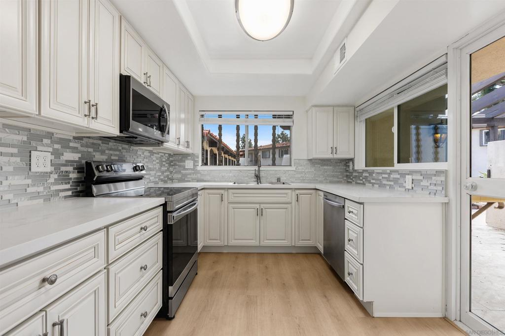17031 Bernardo Center Dr Property Photo 13