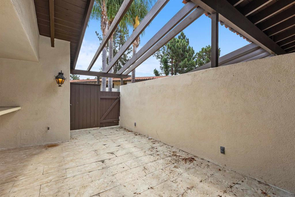 17031 Bernardo Center Dr Property Photo 37