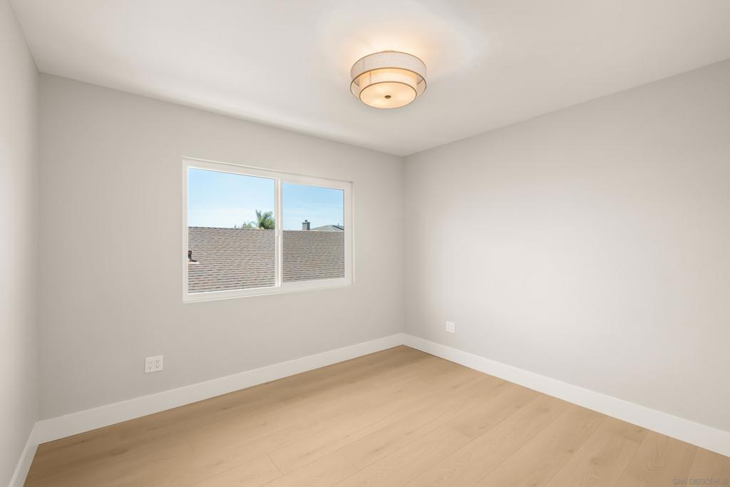 10065 Timberline Ct Property Photo 28
