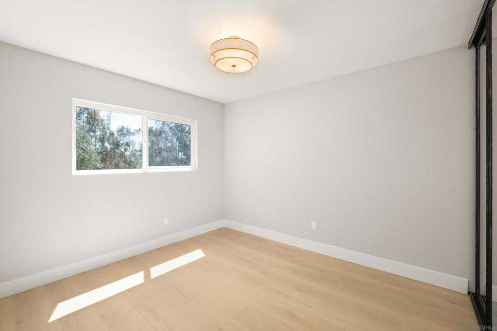 10065 Timberline Ct Property Photo 31