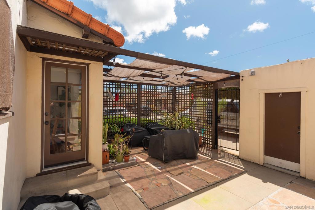 1240 Golden Gate Dr. Property Photo 45