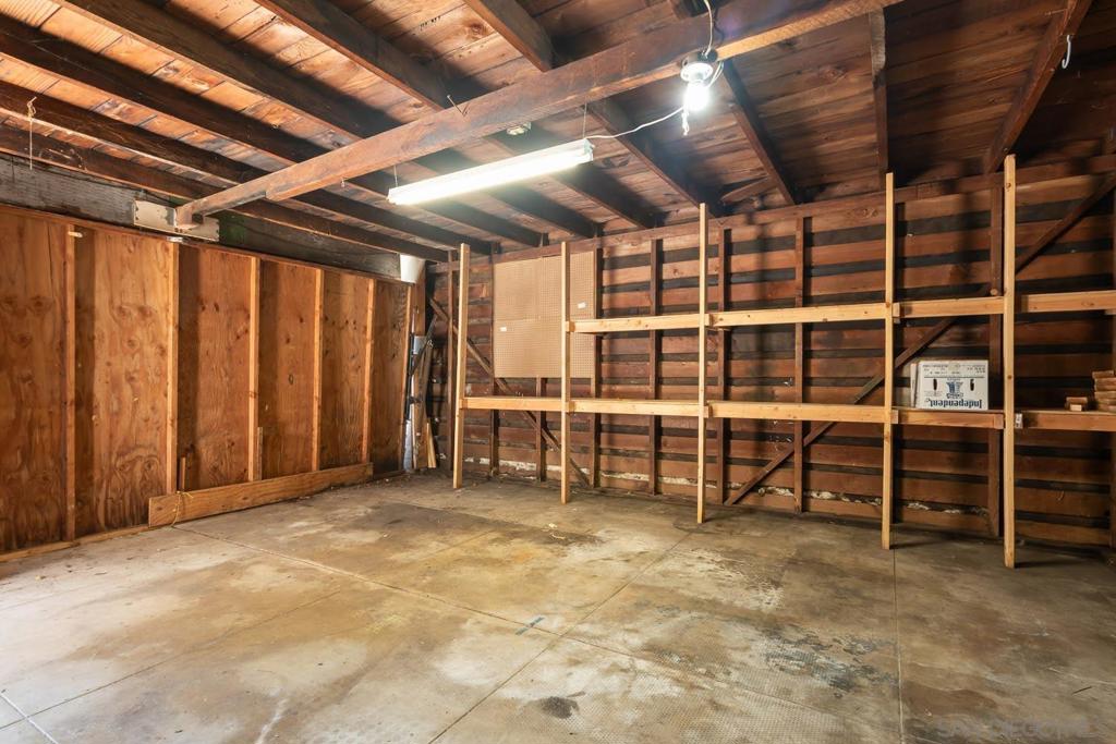 1240 Golden Gate Dr. Property Photo 46