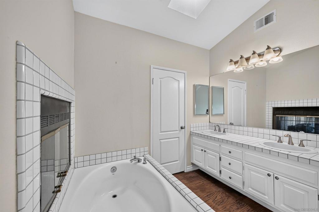 1772 Pinnacle Property Photo 36
