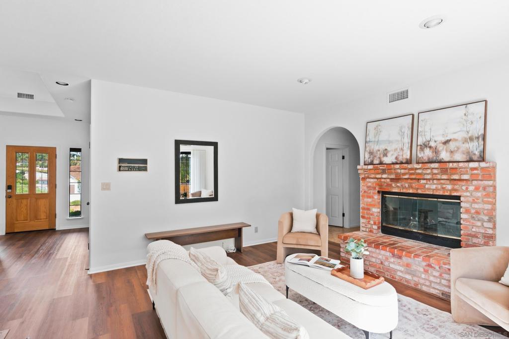 4286 Via De Los Cepillos Property Photo 11