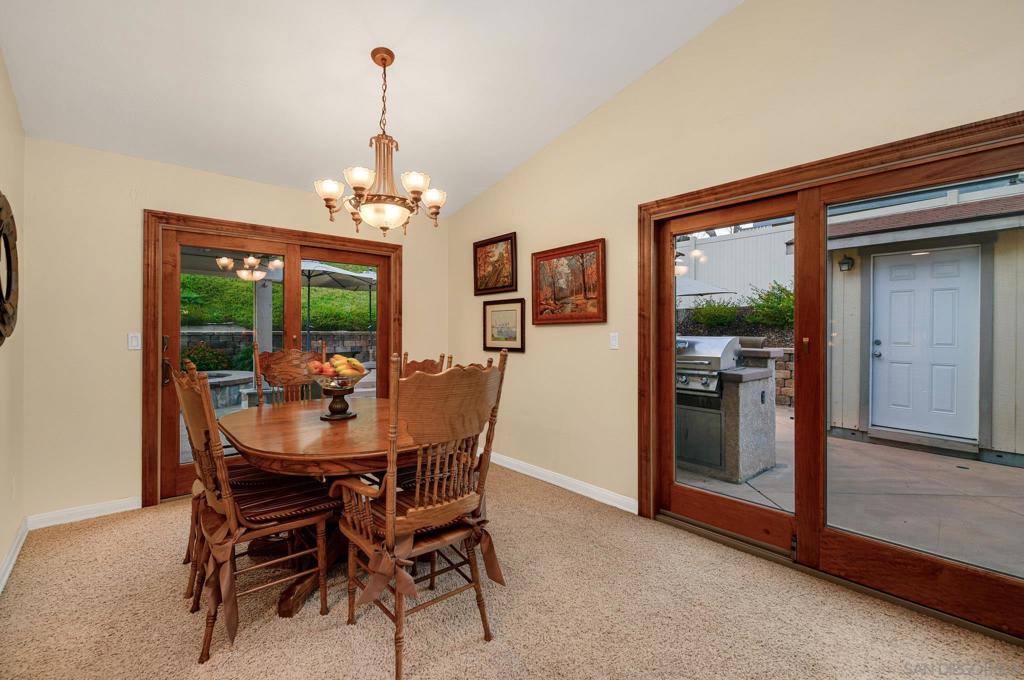1734 Treseder Cir Property Photo 11