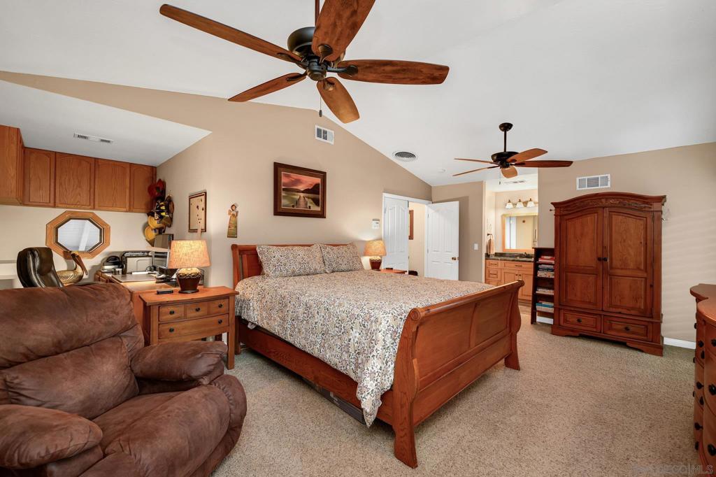 1734 Treseder Cir Property Photo 21