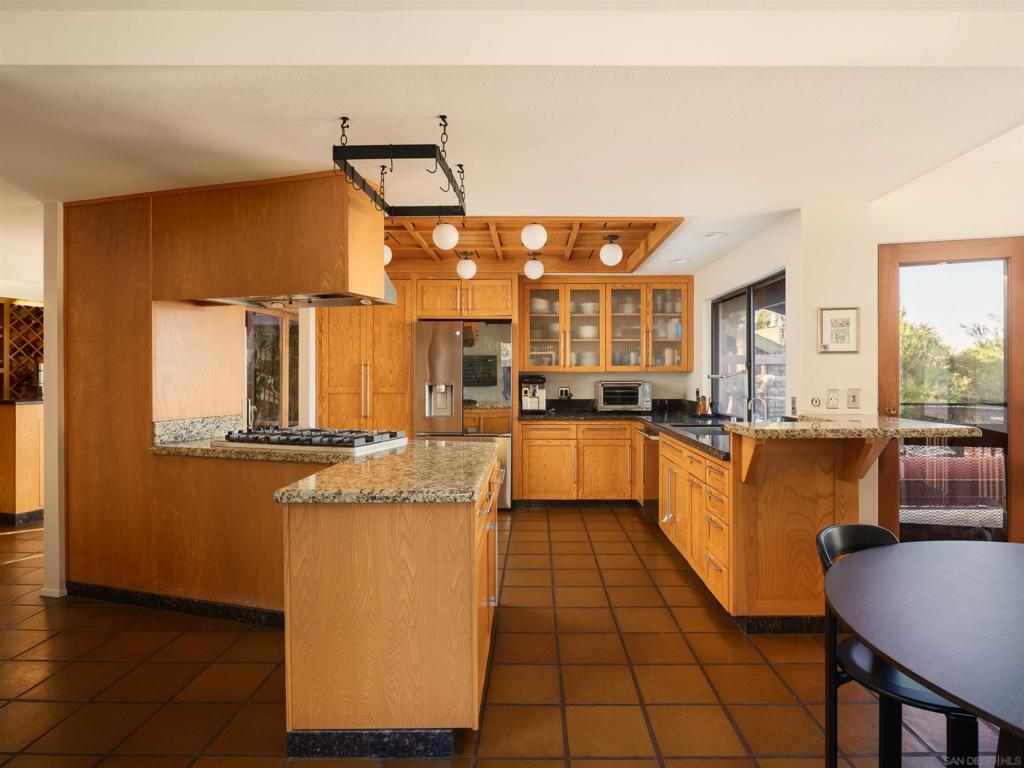 5021 Bluff Place Property Photo 11