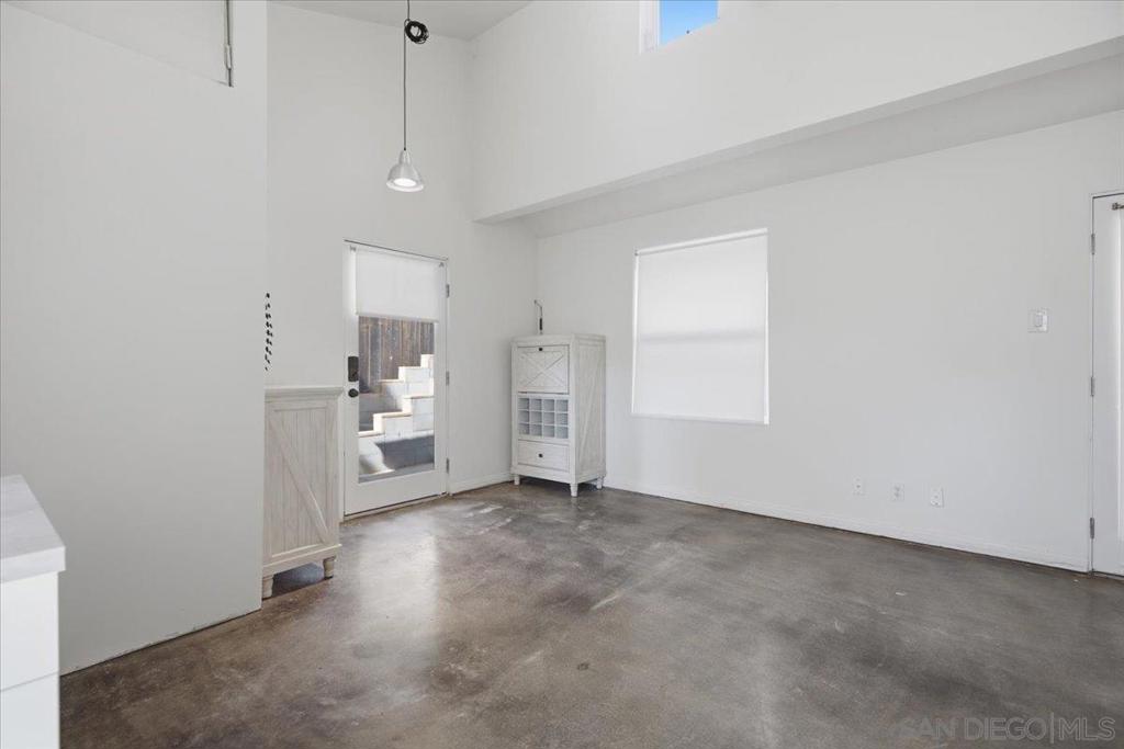 4654 68th Property Photo 2