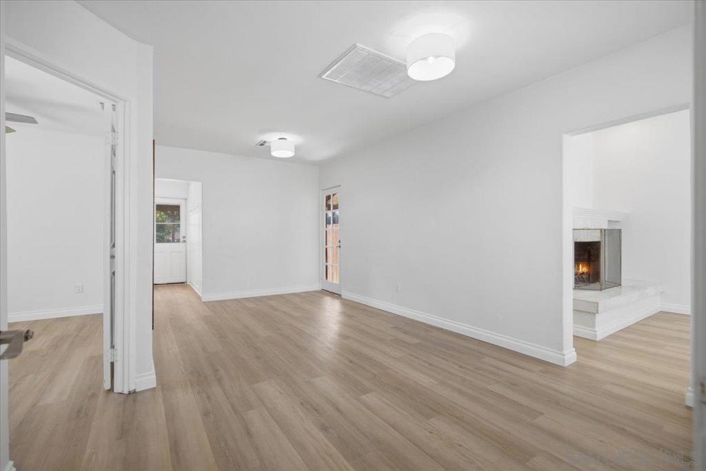 4654 68th Property Photo 10