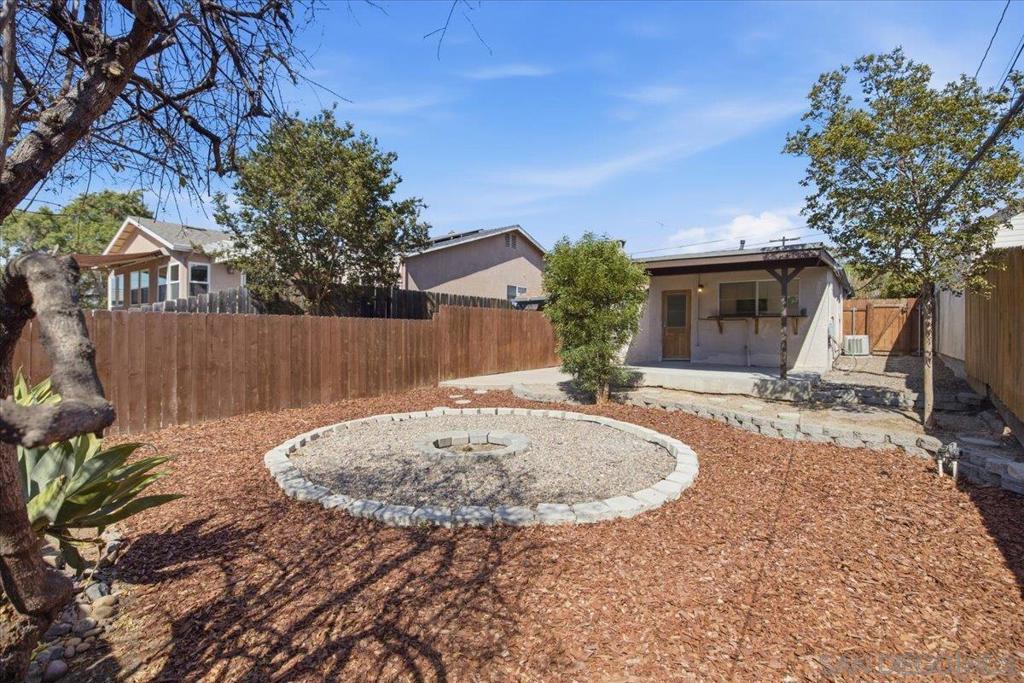 4654 68th Property Photo 12
