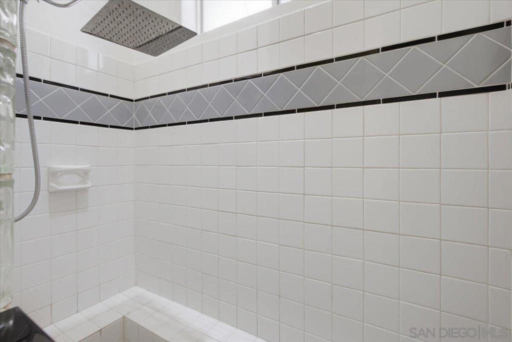 4654 68th Property Photo 15