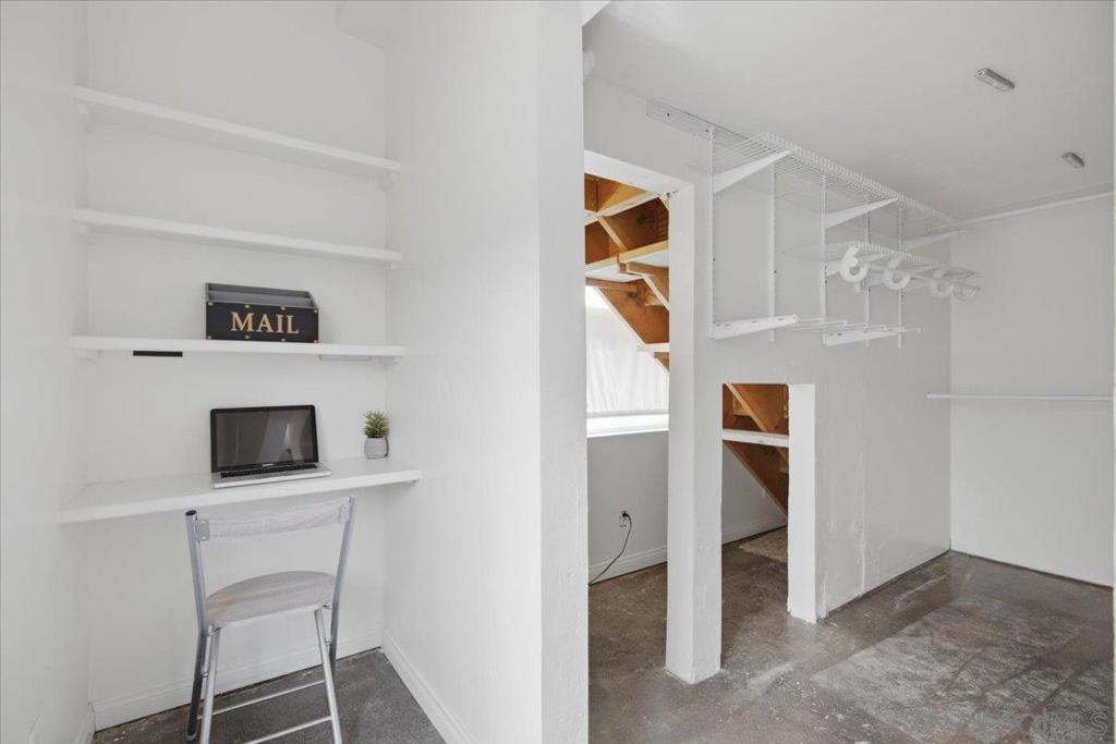 4654 68th Property Photo 23