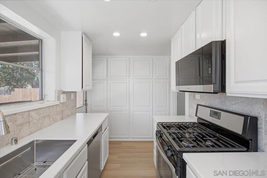 4654 68th Property Photo 24