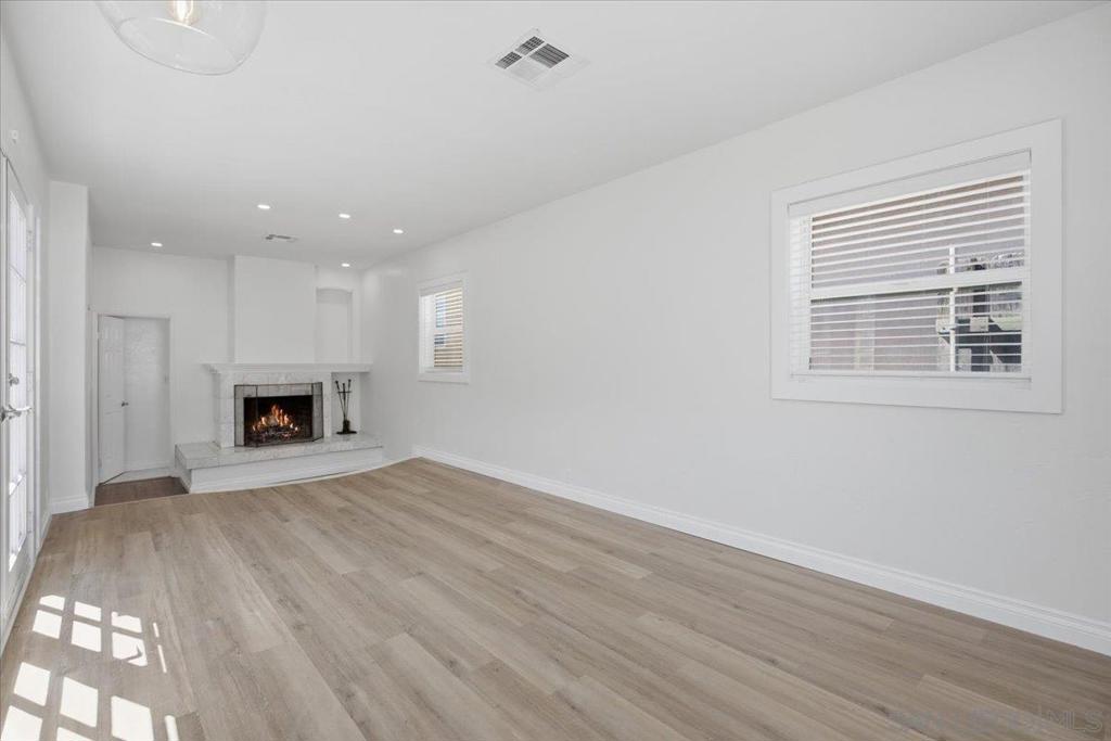 4654 68th Property Photo 29
