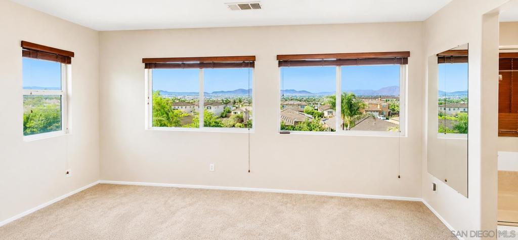28716 Autumn Property Photo 6