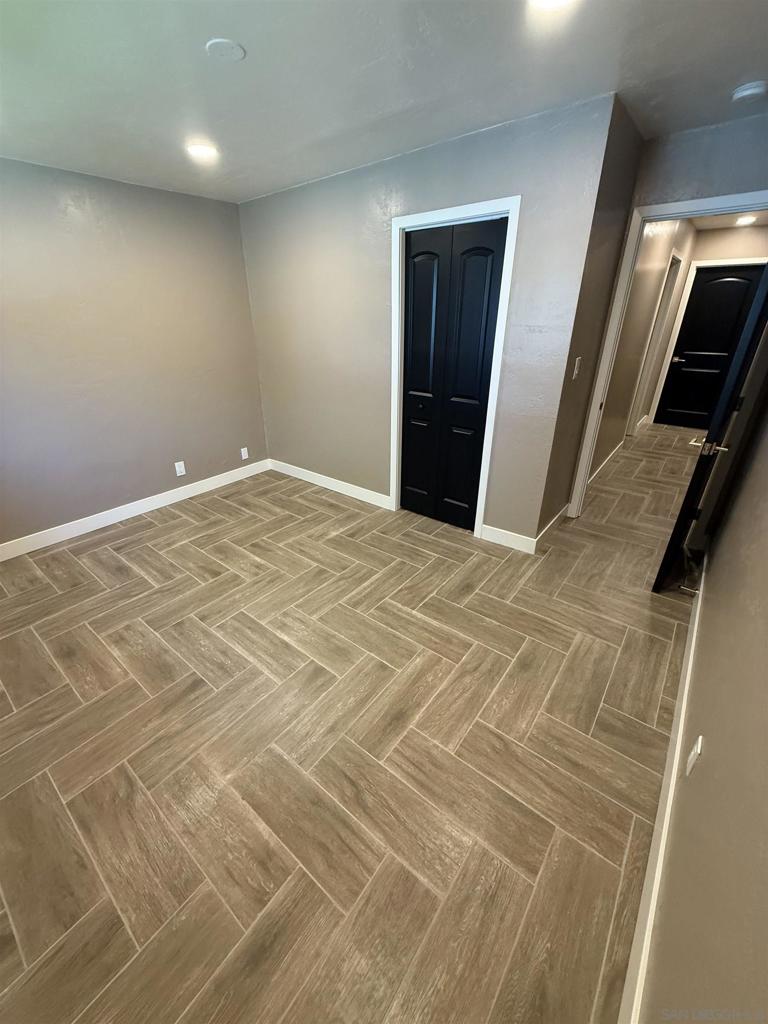 519 Camelot Dr Property Photo 8