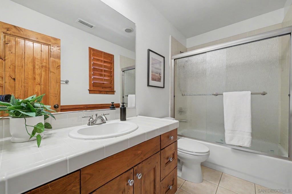 7929 Entrada De Luz East Property Photo 34