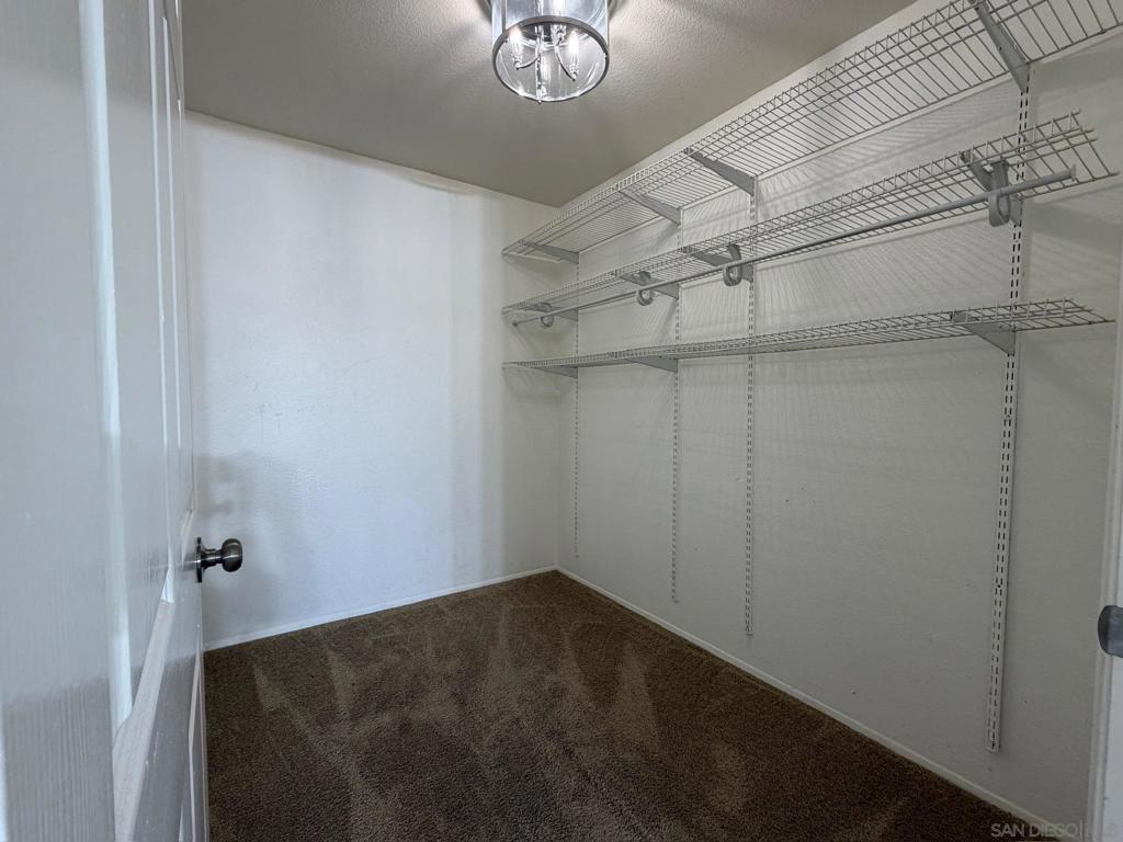 2057 Burton St 64 Property Photo 8