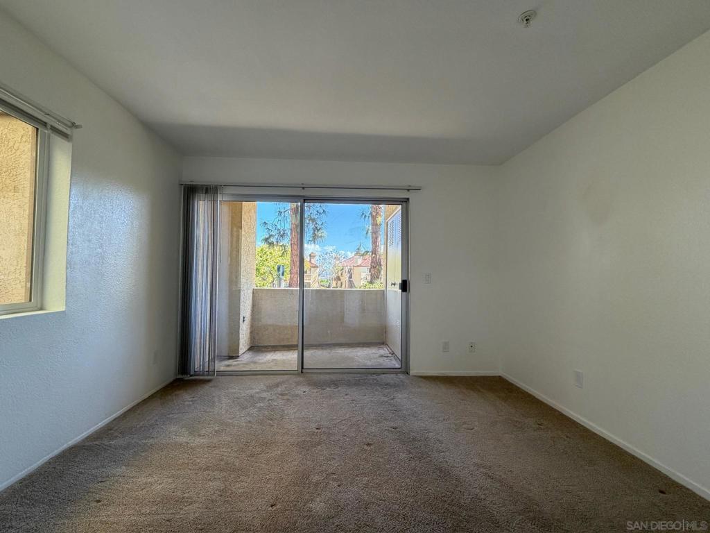 2057 Burton St 64 Property Photo 30