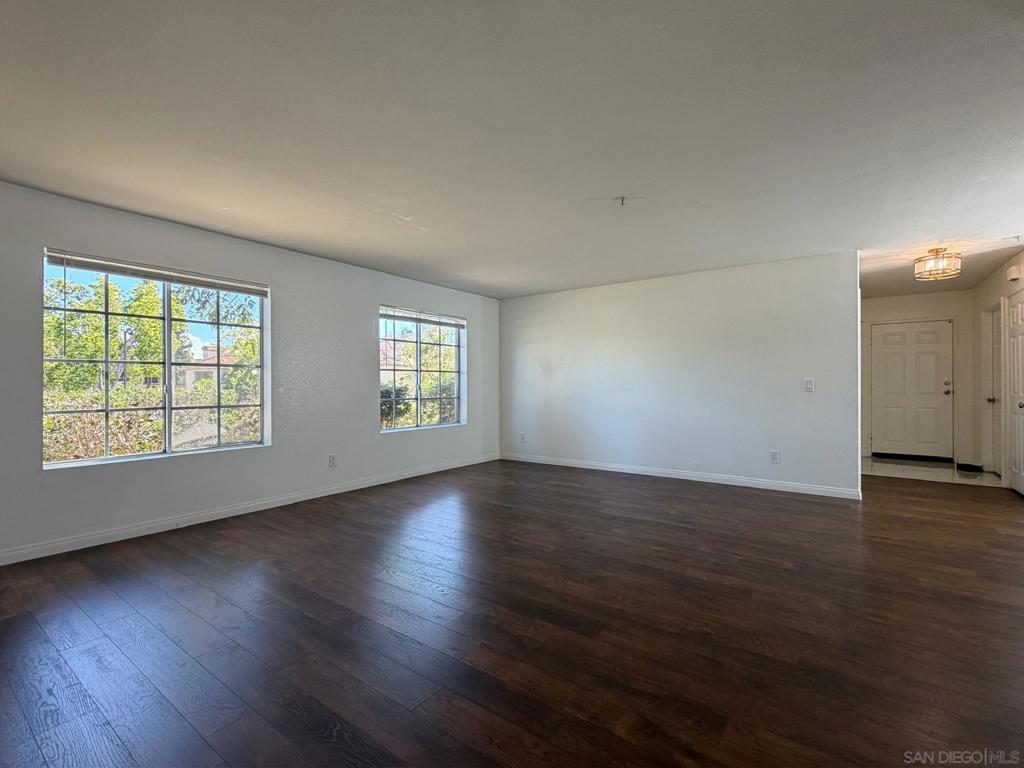 2057 Burton St 64 Property Photo 31