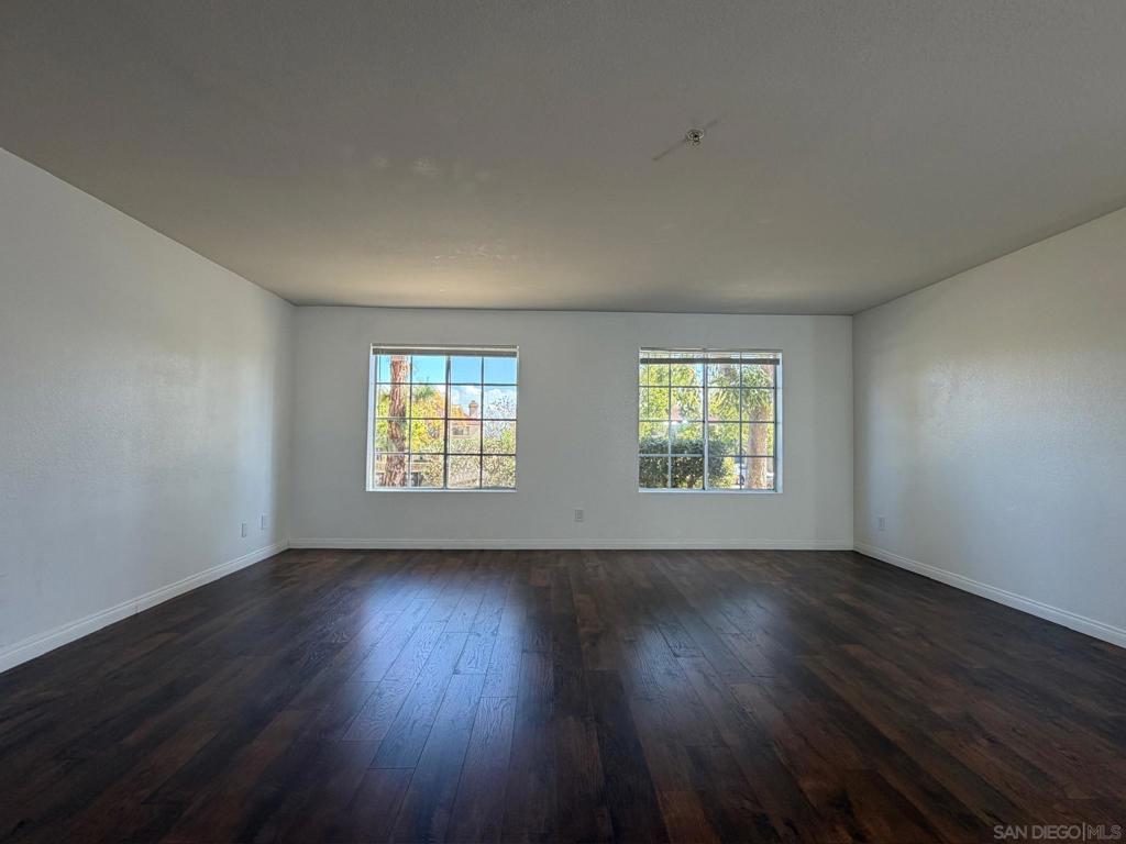 2057 Burton St 64 Property Photo 38