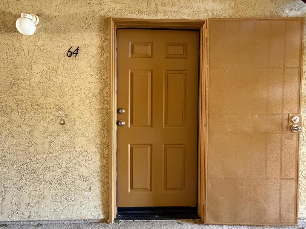 2057 Burton St 64 Property Photo 52