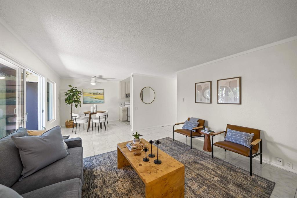 1725 Regency Way C Property Photo 5