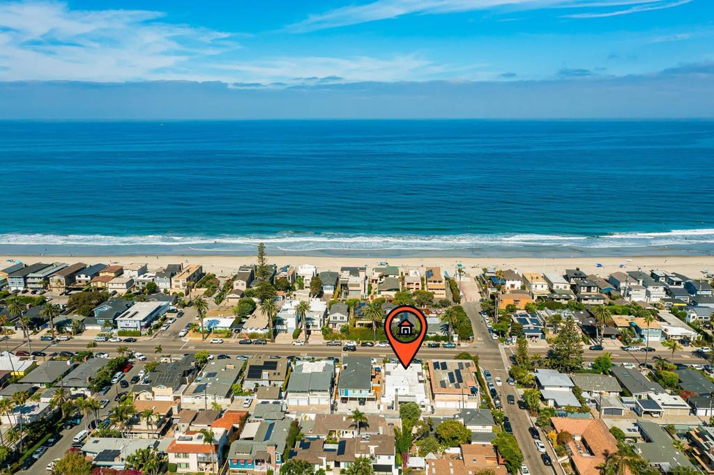 1943 Coast A Property Photo 4