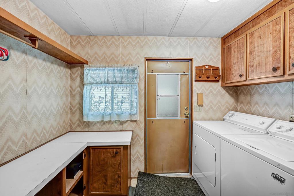 15420 Old Highway 80 143 Property Photo 9