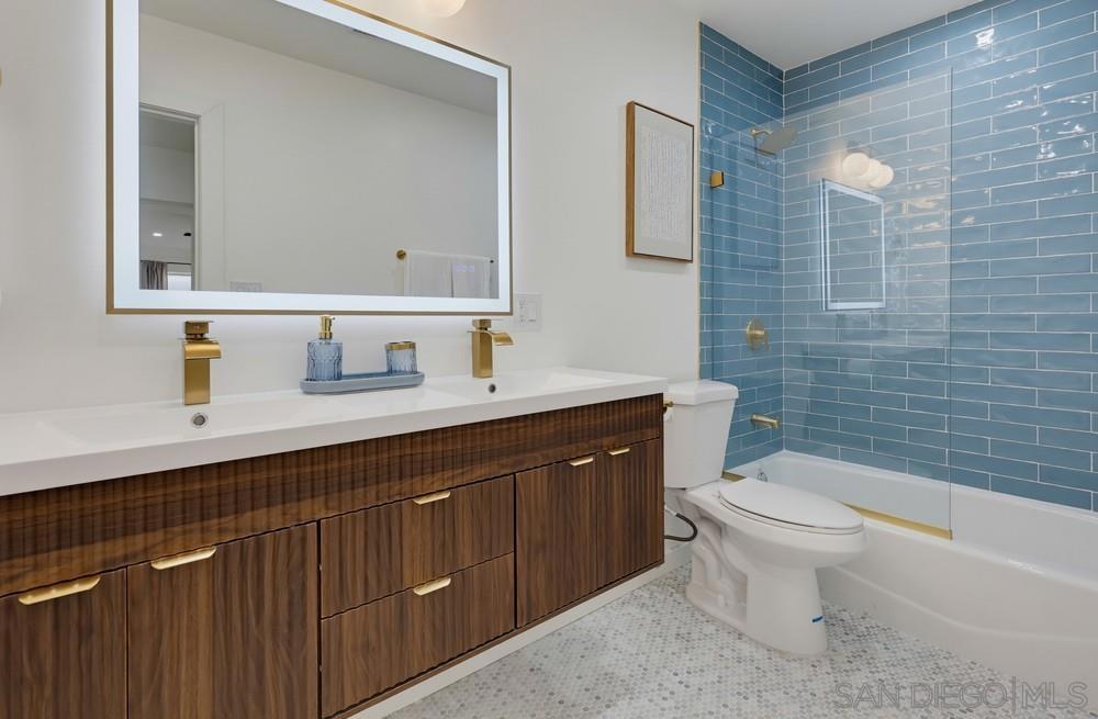 4444 W Point Loma 98 Property Photo 24