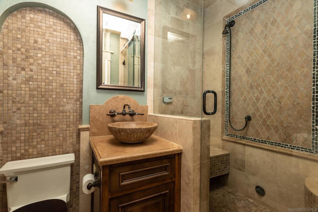 4653 E Talmadge Dr Property Photo 57