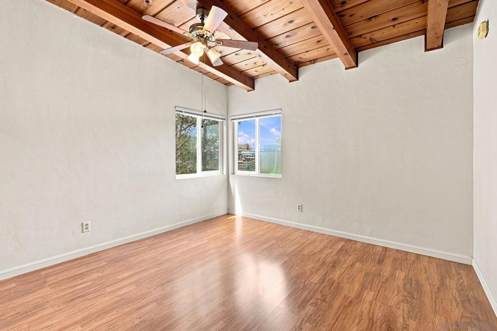 1029 Hayes Ave Property Photo 24