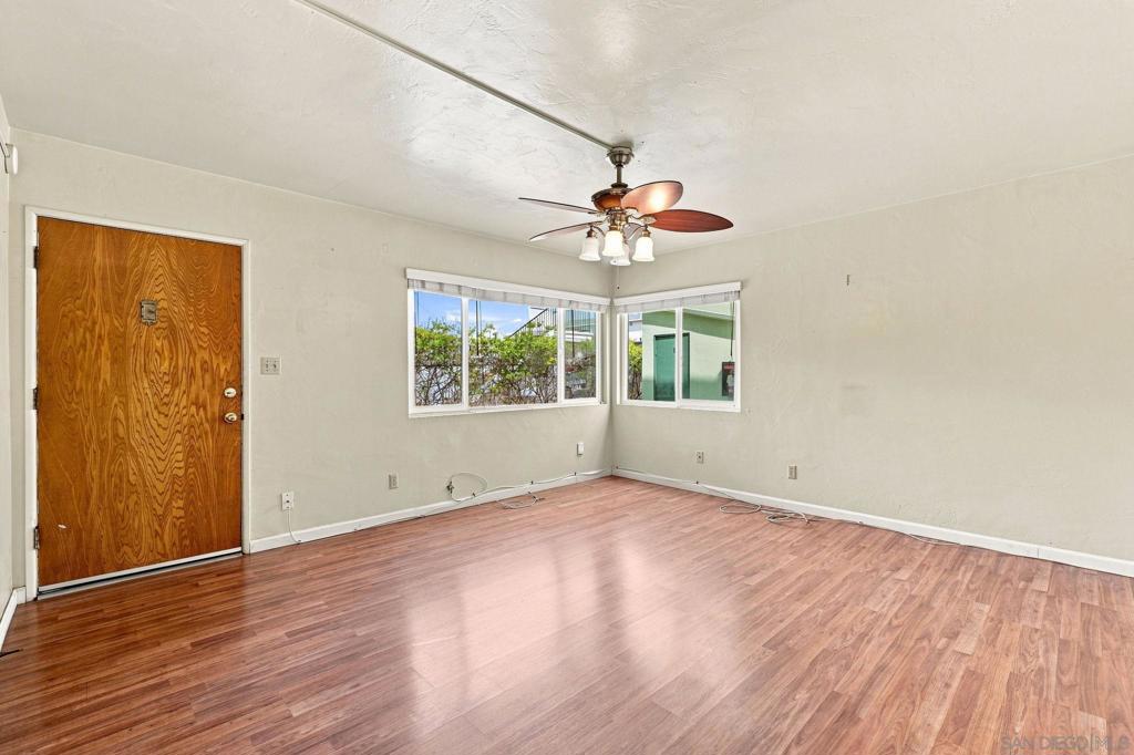 1029 Hayes Ave Property Photo 28