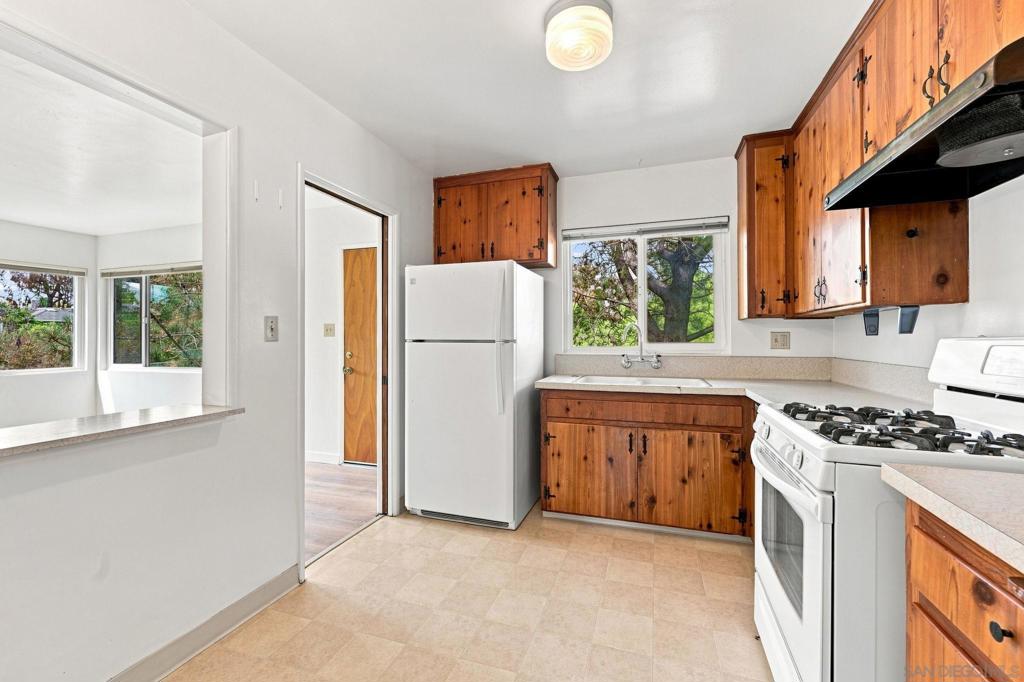 1029 Hayes Ave Property Photo 45
