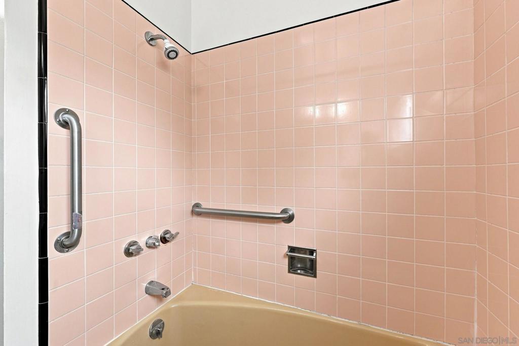 1029 Hayes Ave Property Photo 50