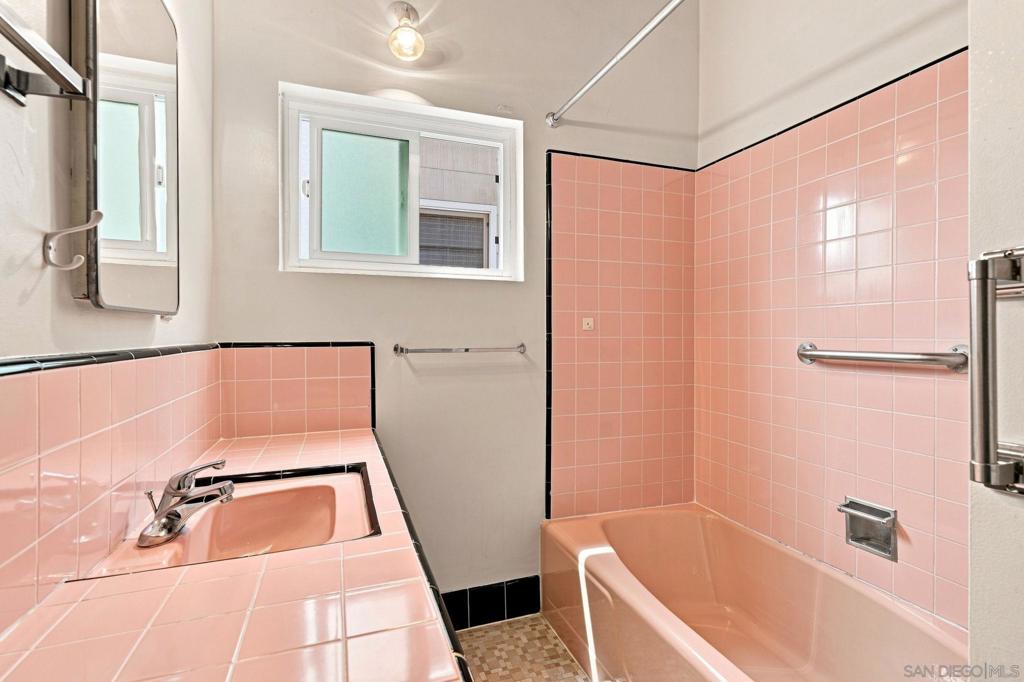 1029 Hayes Ave Property Photo 59