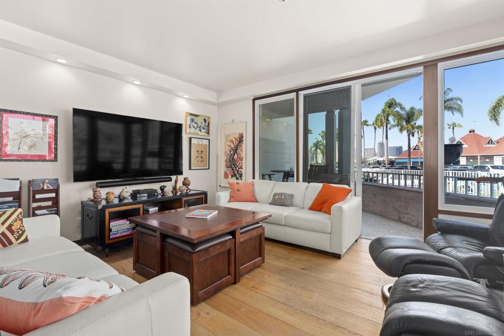 1133 1st St 119 Property Photo 8