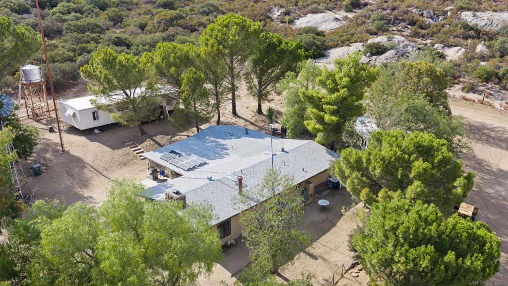 2226 Buckman Springs Property Photo 2