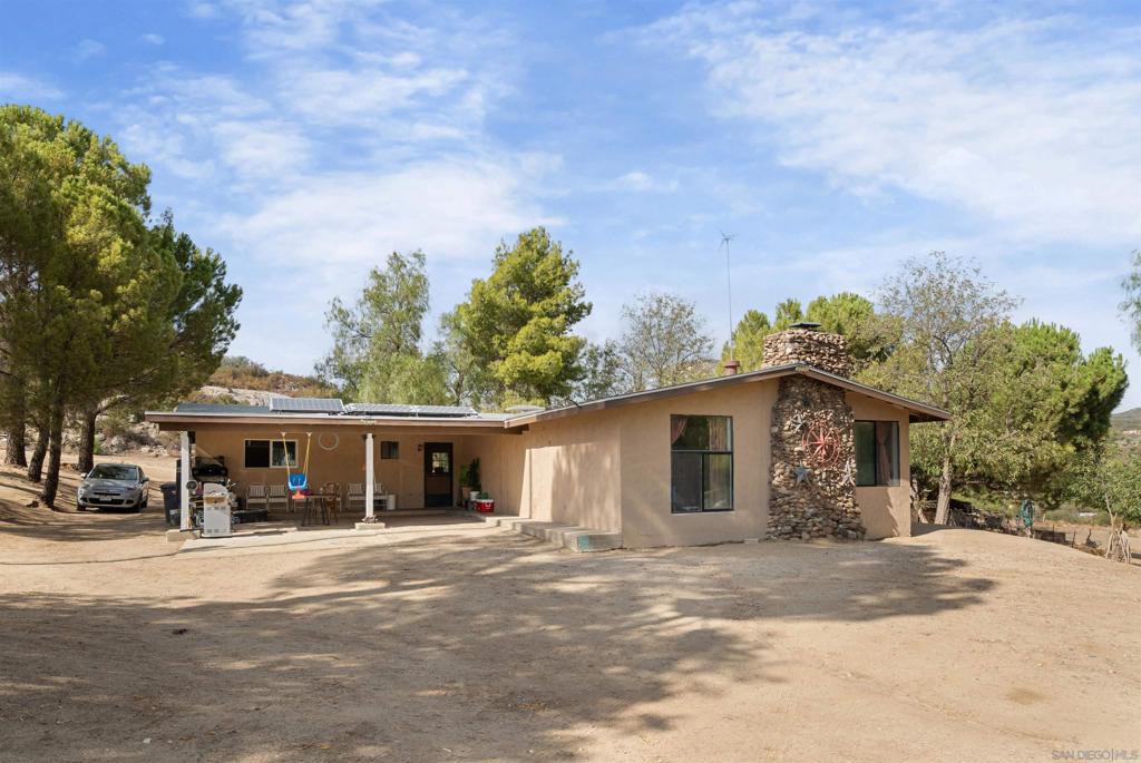 2226 Buckman Springs Property Photo 8