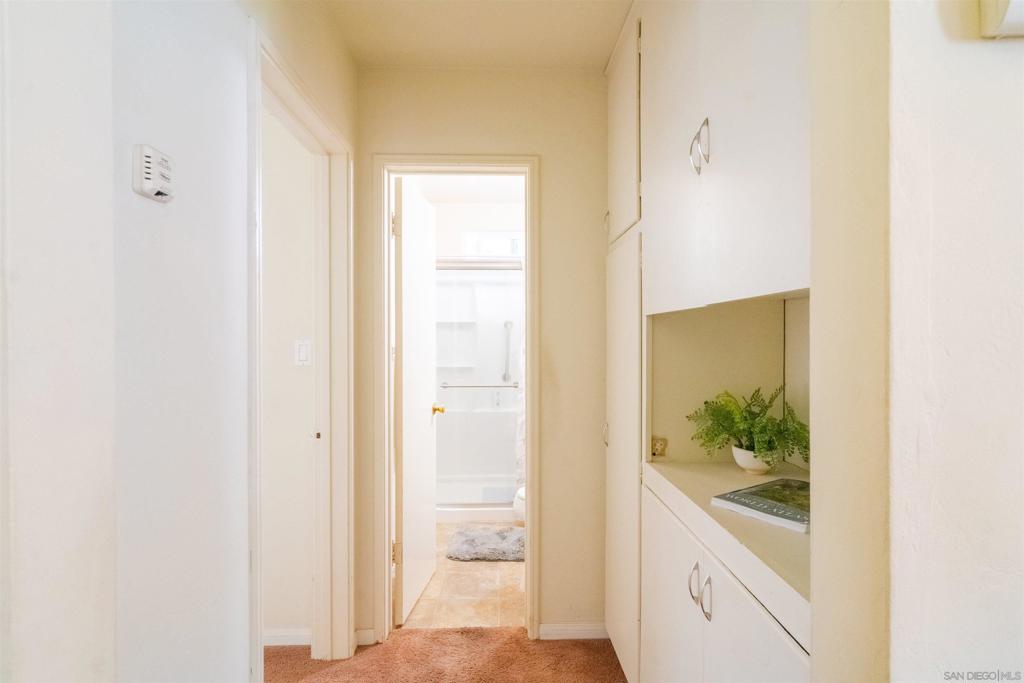 3139 Reynard Way Property Photo 11