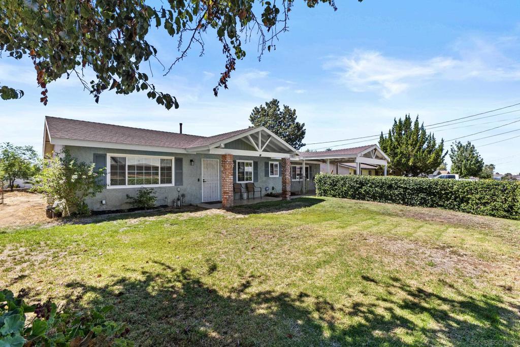 33837 Palm Property Photo 2