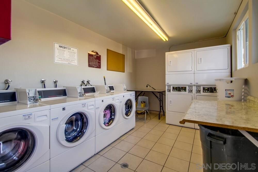 330 N Juniper Street Property Photo 6