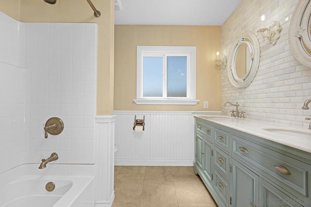 23627 Scarbery Way Property Photo 16