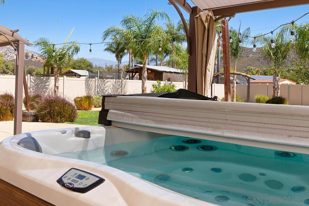 23627 Scarbery Way Property Photo 49