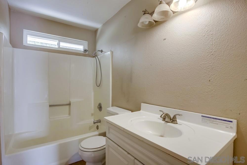 324 Patrick Dr Property Photo 11