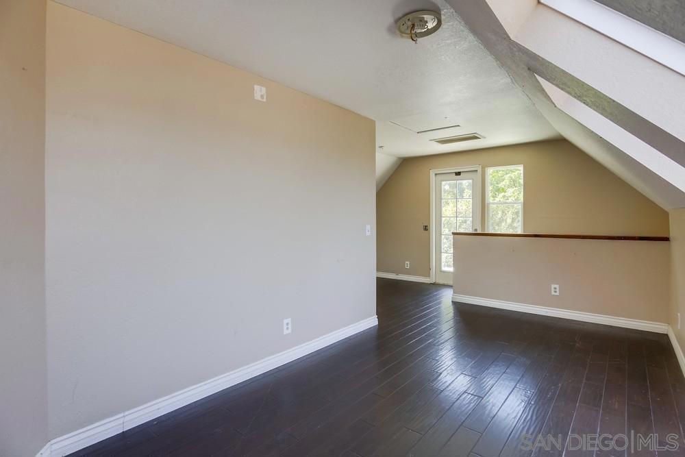 324 Patrick Dr Property Photo 14