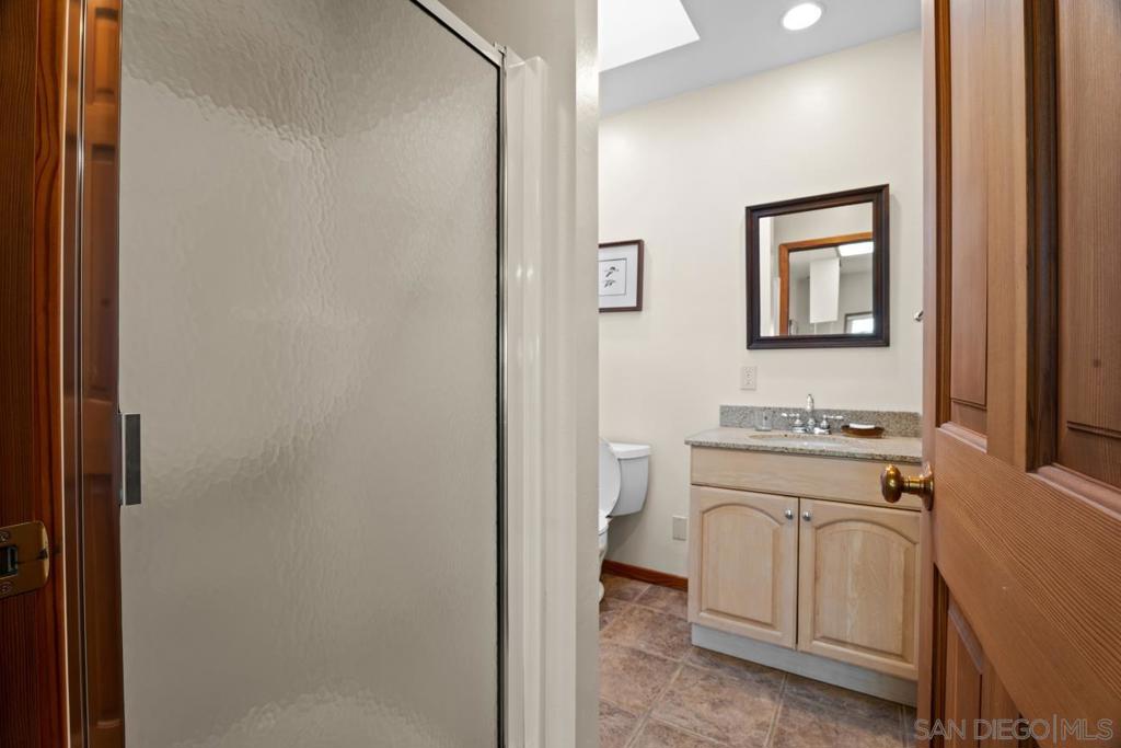 260021363SD Property Photo 57