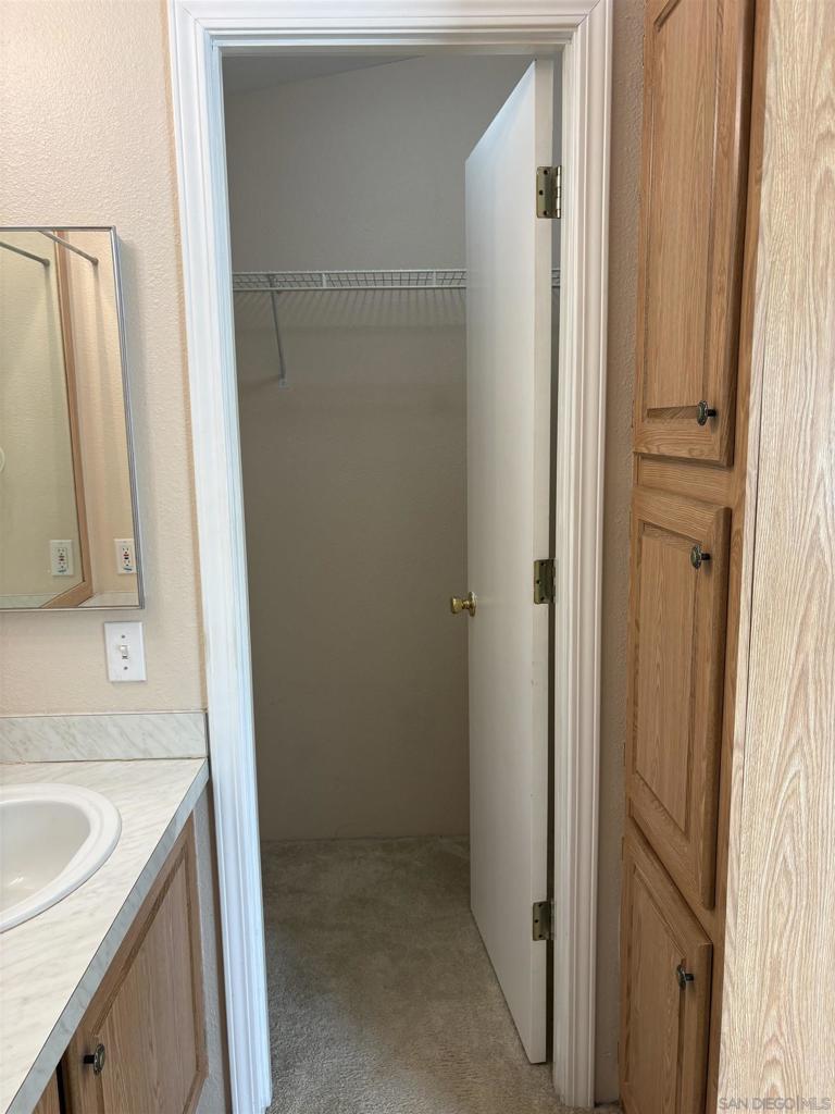4838 1/2 Old Cliffs Road Property Photo 4